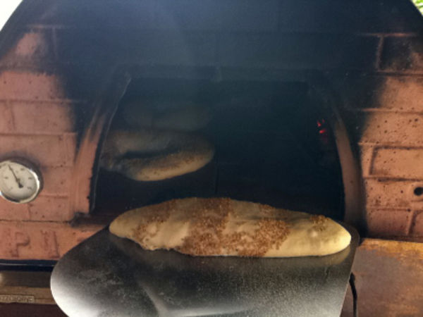 Broodjes in de PIZZAJOLLY pizzaoven